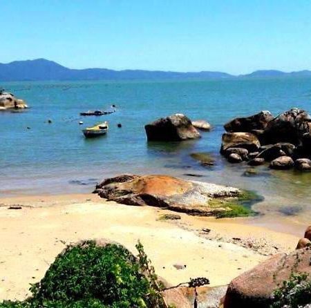 Casa Frente Mar Villa Governador Celso Ramos Ngoại thất bức ảnh
